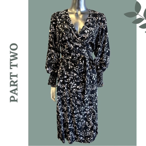 Part Two Day Dress Wrap with Balloon Sleeve and Smocked Cuff Size 6 - Picture 6 of 10